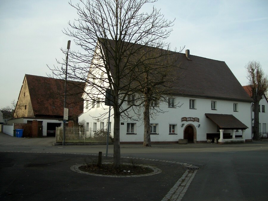 Außenaufnahme des Gasthauses „Rotes Ross“ von 2004